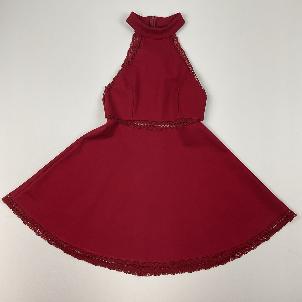 Lulus Halter Dress Size Small Burgundy Lace‎ Trim Feminine Holiday